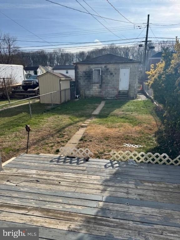 1136 Stirling Street - Photo 9