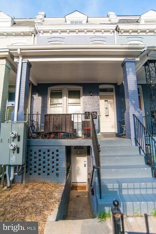2022 4th Street Ne - Photo 1