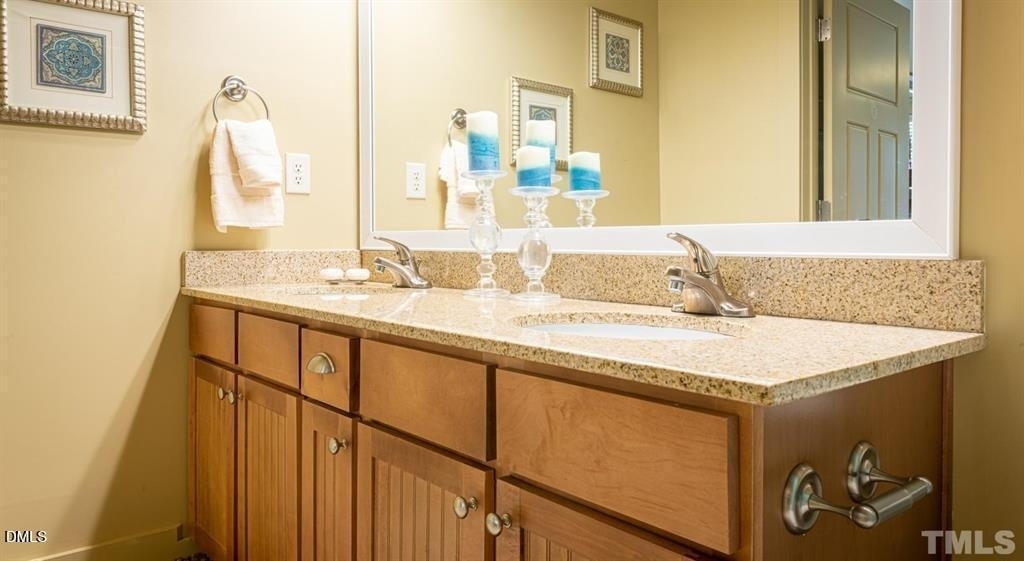 300 Cosgrove Avenue - Photo 37