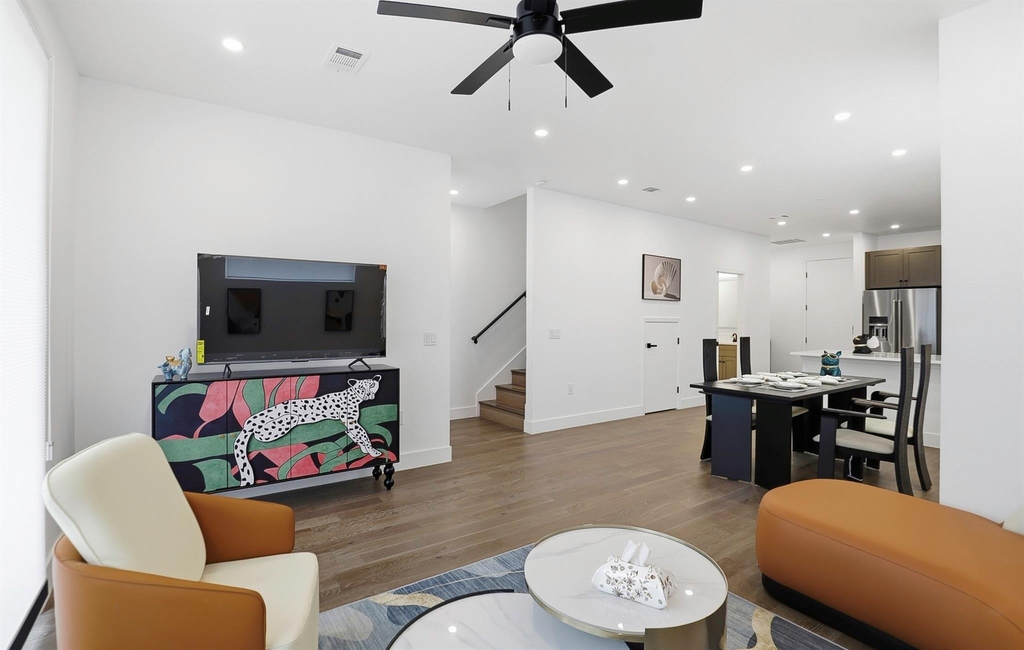 1208 W Oltorf St - Photo 9