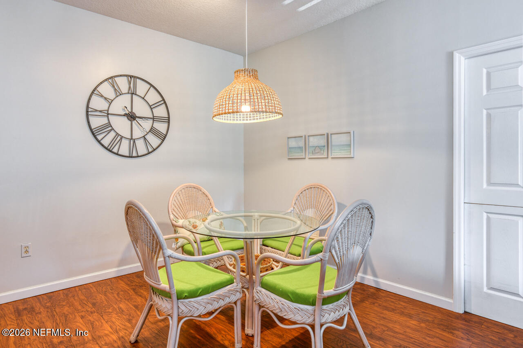 605 Fairway Drive - Photo 8