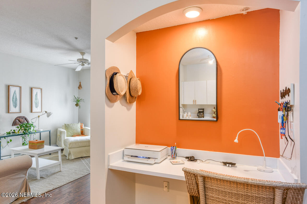 605 Fairway Drive - Photo 9