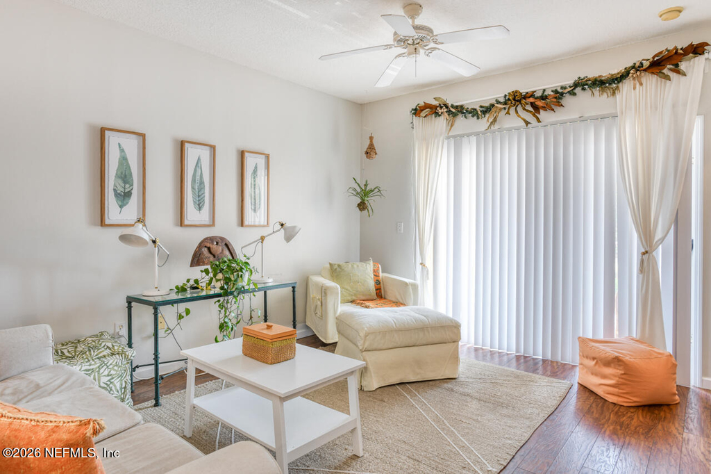 605 Fairway Drive - Photo 11