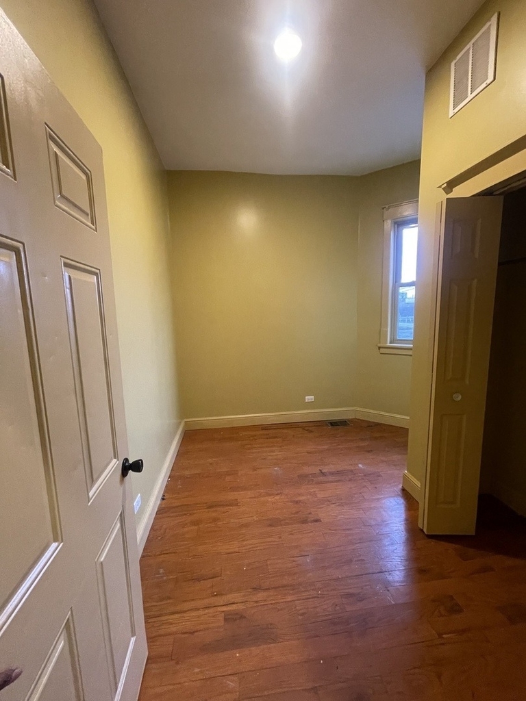 3341 W Walnut Street - Photo 6