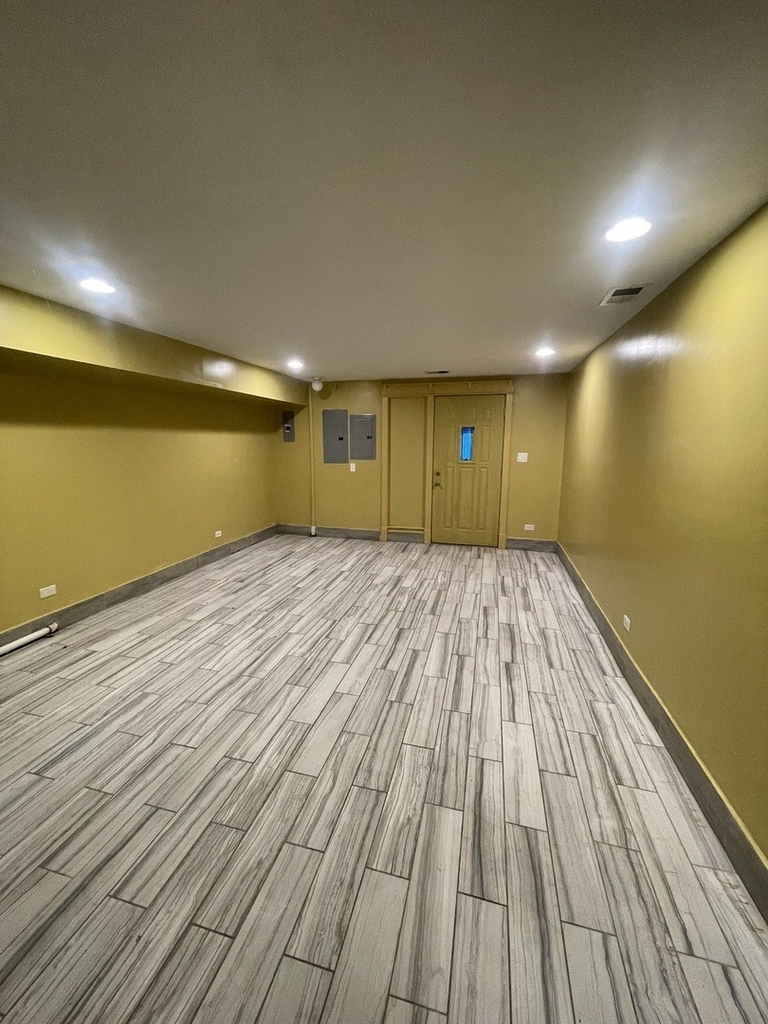3341 W Walnut Street - Photo 8