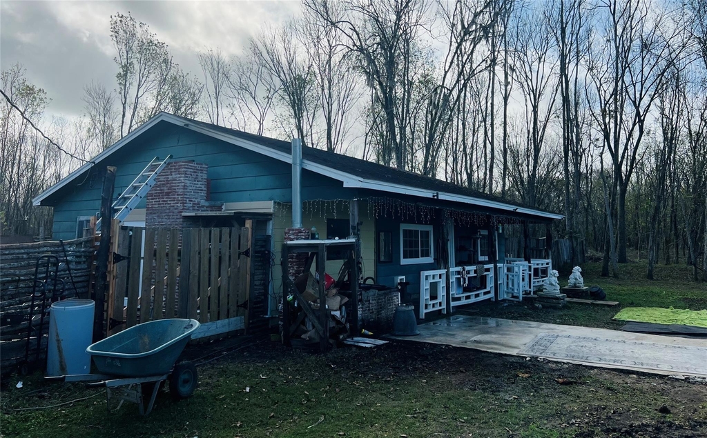 322 County Road 153 - Photo 2