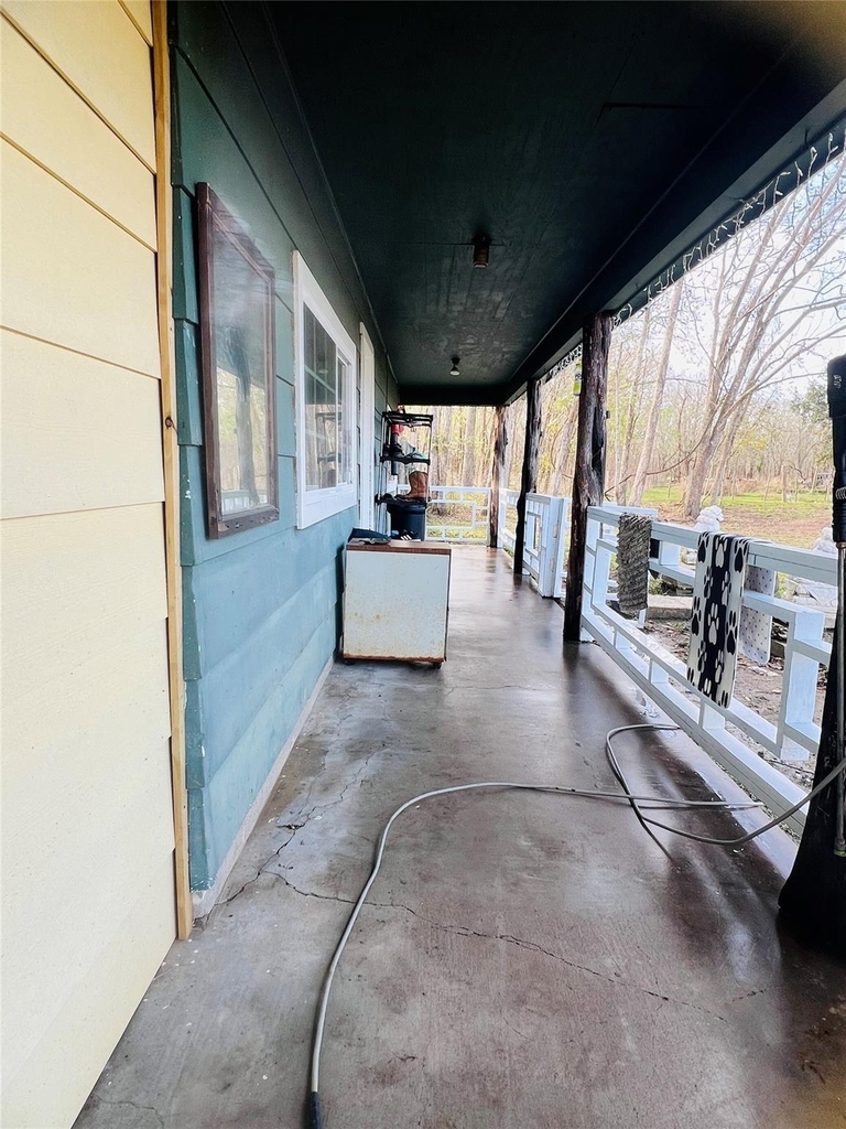 322 County Road 153 - Photo 5