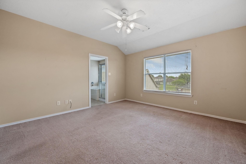 8714 Thistlemoor Lane - Photo 14
