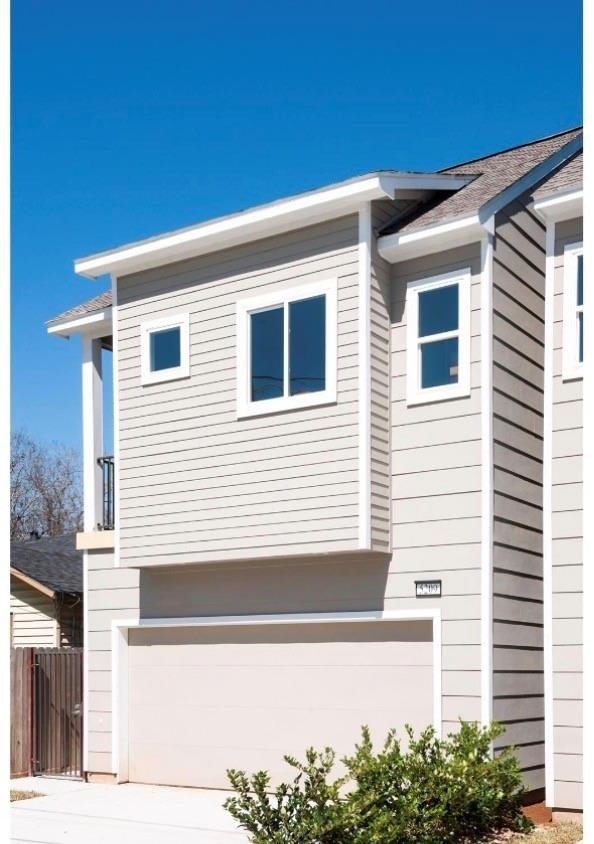 5209 Nichols Street - Photo 2