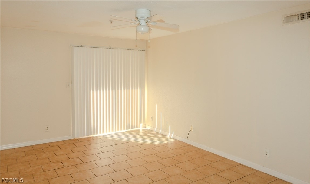 2835 Winkler Avenue - Photo 1
