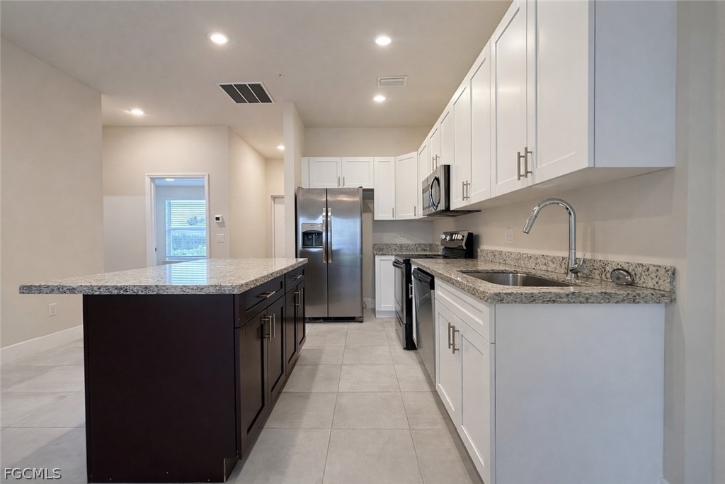 3313 Sw 8th Place - Photo 5