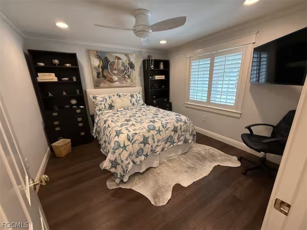 549 7th Avenue N - Photo 14