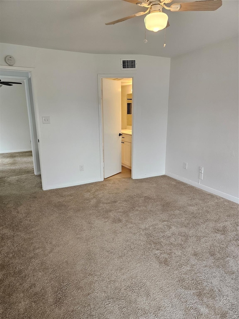 2626 Holly Hall Street - Photo 23