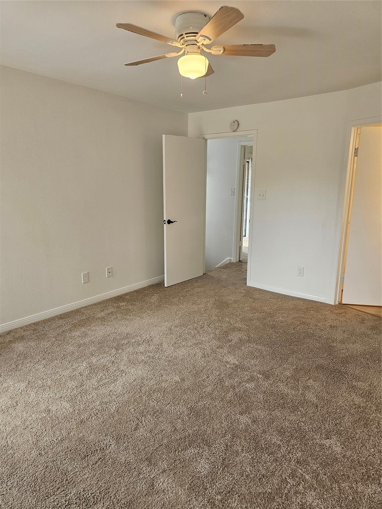 2626 Holly Hall Street - Photo 24