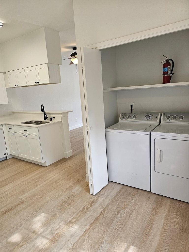 2626 Holly Hall Street - Photo 8