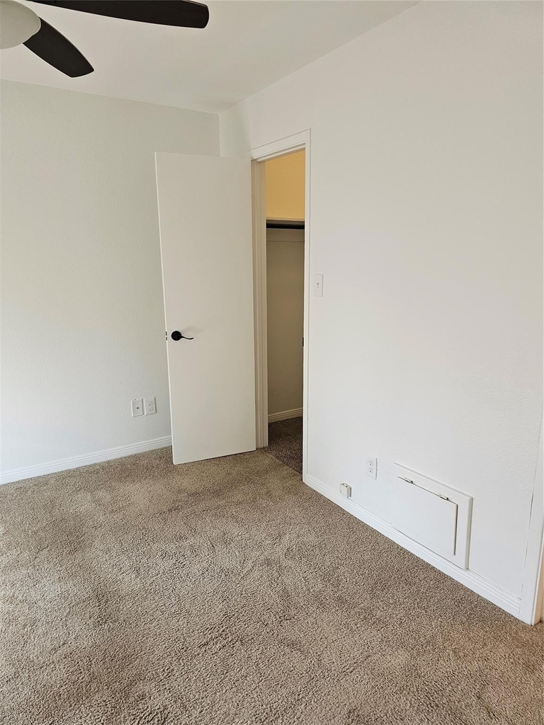 2626 Holly Hall Street - Photo 15