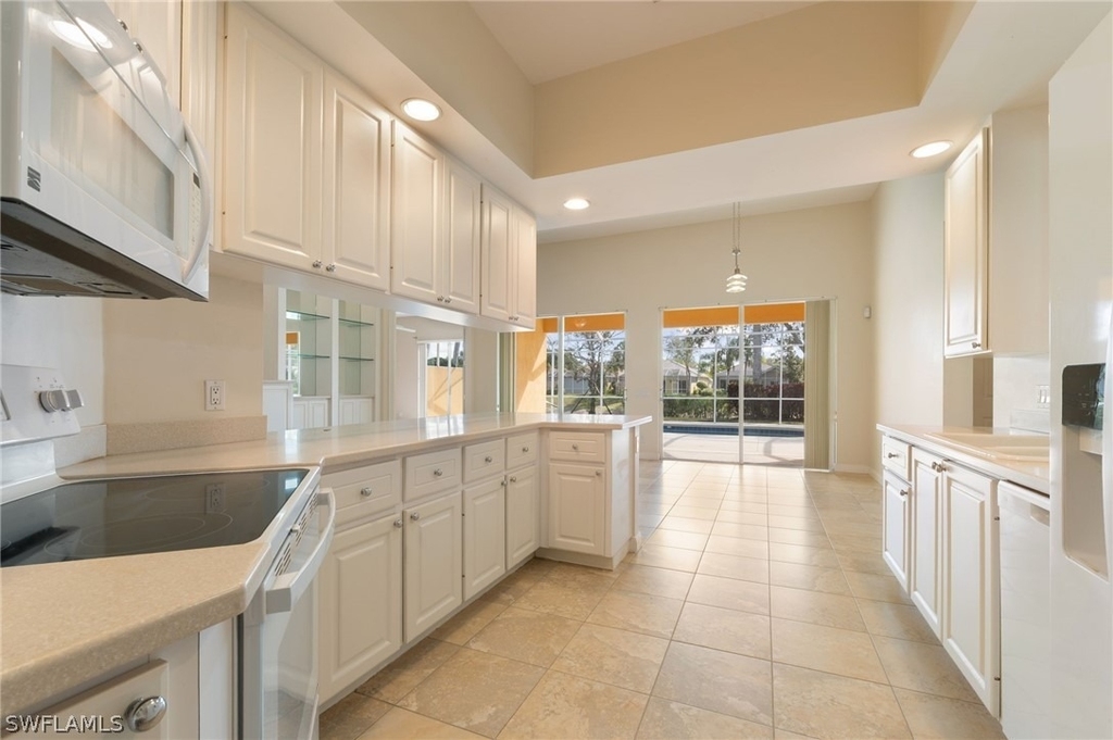 28329 Moray Drive - Photo 8
