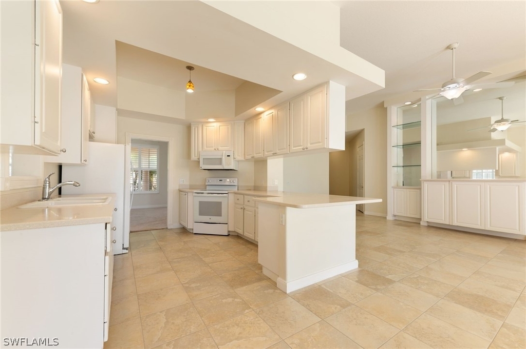 28329 Moray Drive - Photo 11
