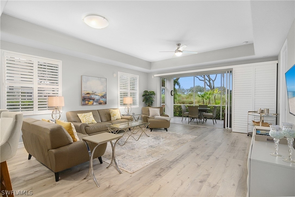 3099 Lancaster Drive - Photo 2
