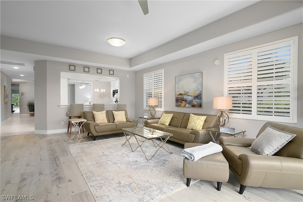3099 Lancaster Drive - Photo 4