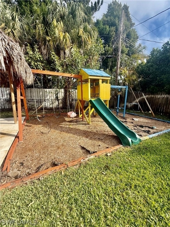 733 Pine Cone Lane - Photo 33
