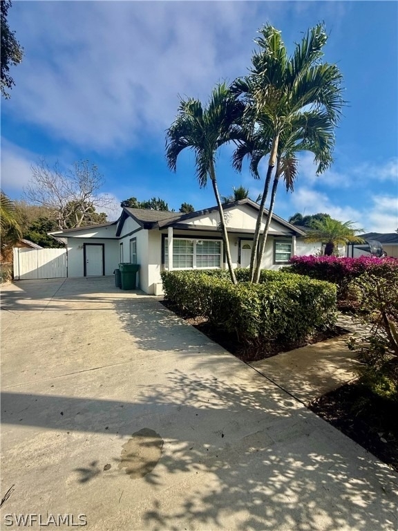 733 Pine Cone Lane - Photo 2