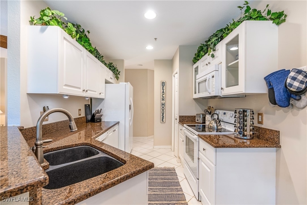 4680 Hawks Nest Way - Photo 7