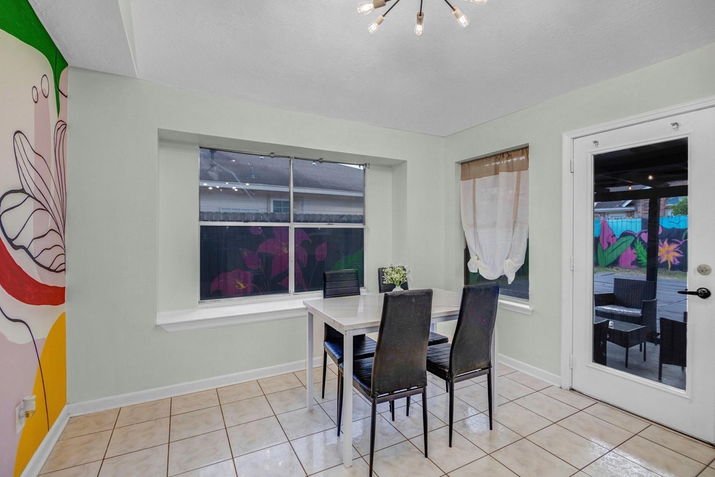 8222 Viny Ridge Drive - Photo 7