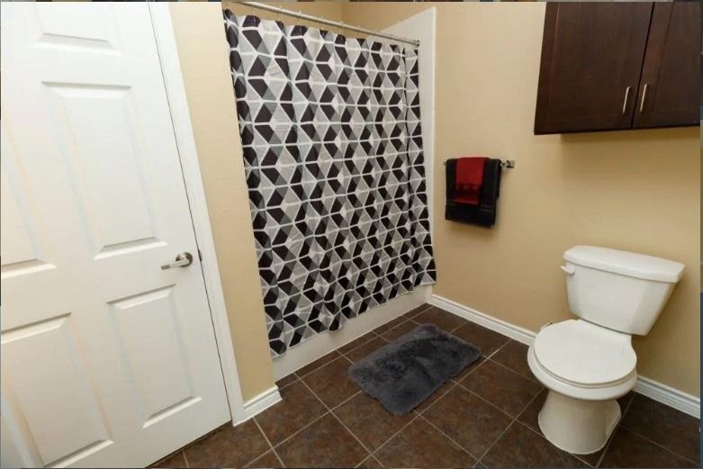 8275 Stonebrook Pkwy - Photo 13