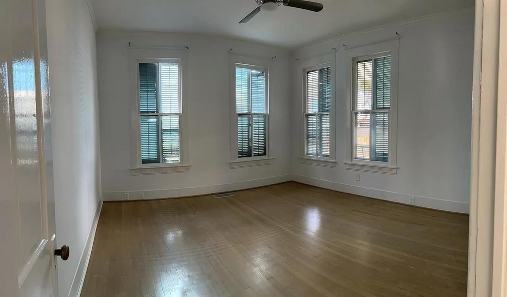 1105 Market Street - Photo 5