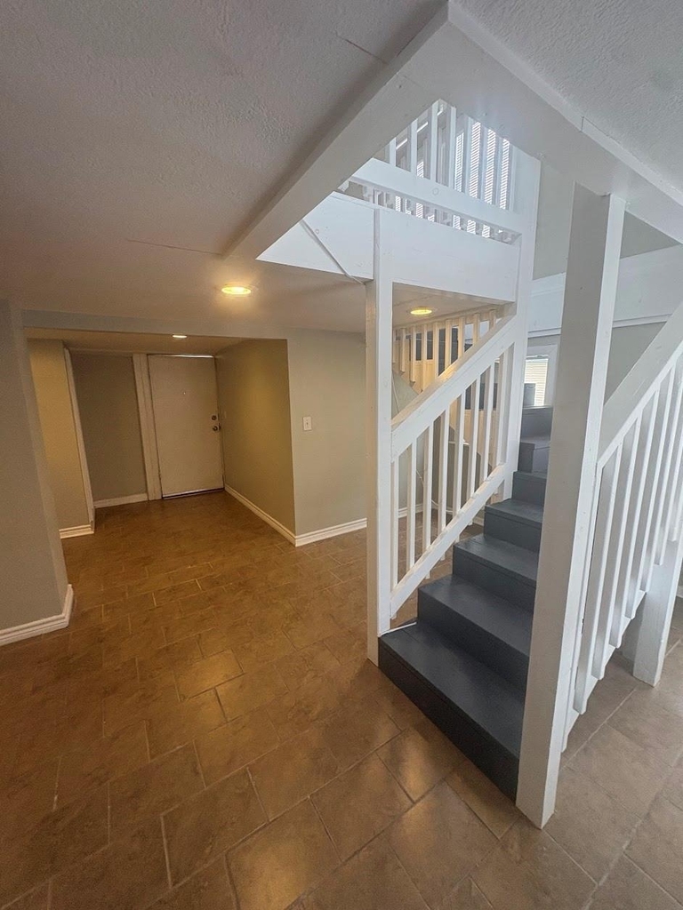 2205 33rd Street - Photo 1