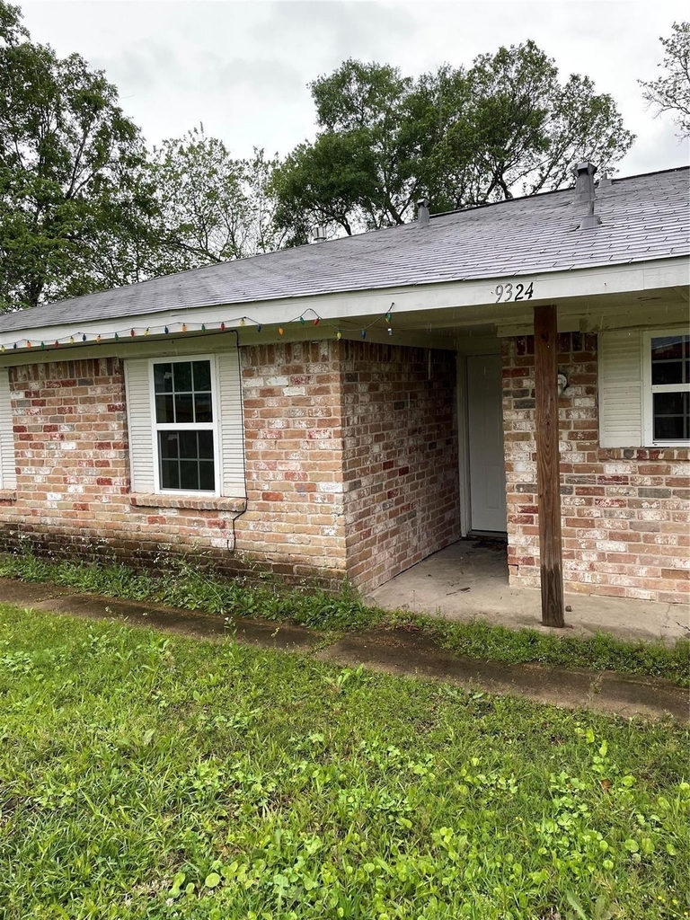 9322 Nyssa Street - Photo 0