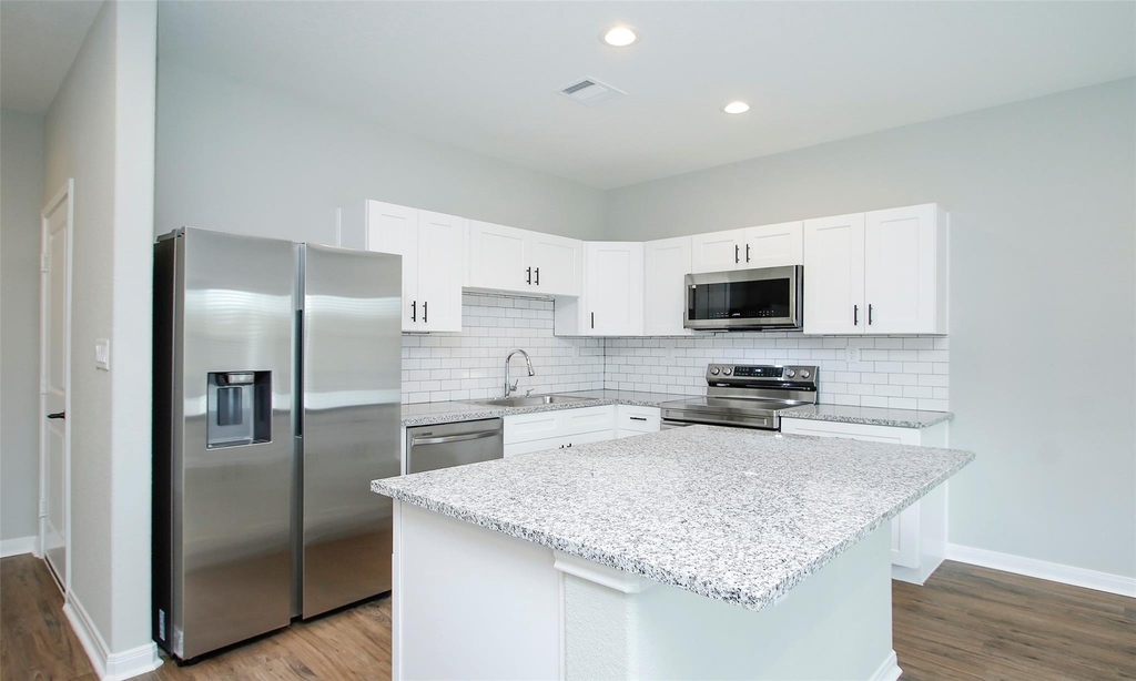 14010 Longstreet Road Road - Photo 15