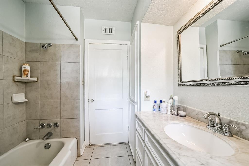 3423 Ozark Street - Photo 29