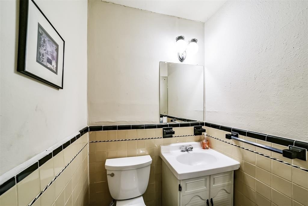 3423 Ozark Street - Photo 46