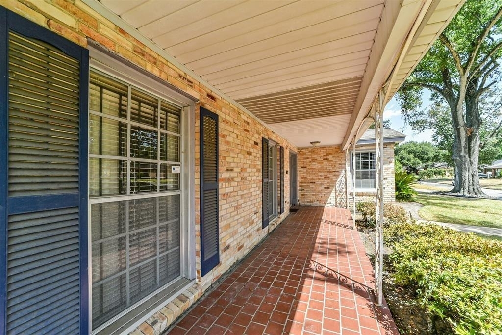3423 Ozark Street - Photo 4