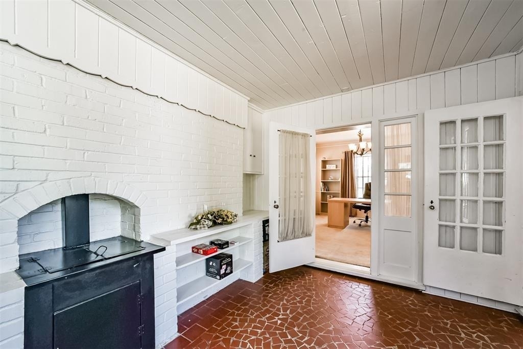 3423 Ozark Street - Photo 35