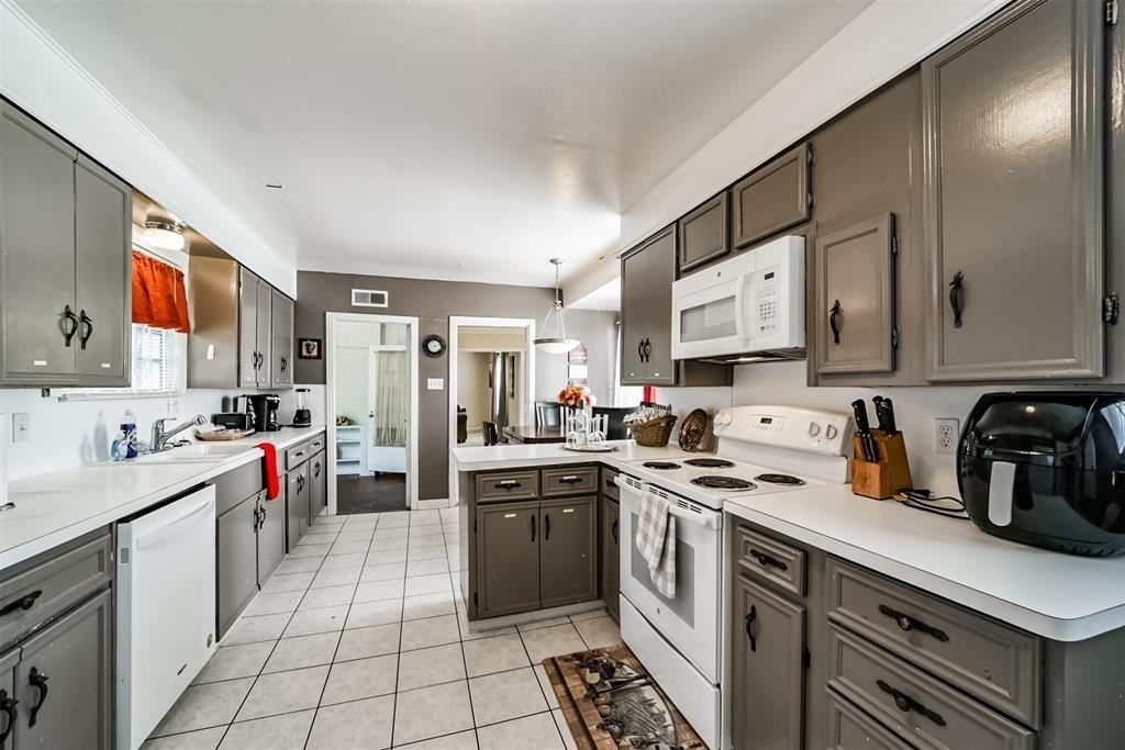 3423 Ozark Street - Photo 39