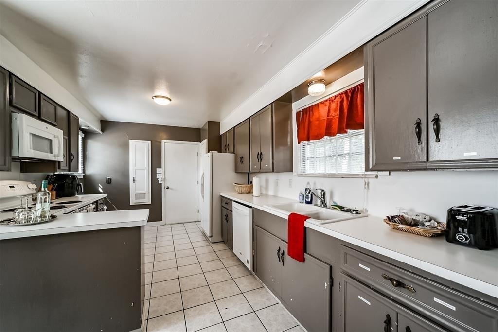 3423 Ozark Street - Photo 37