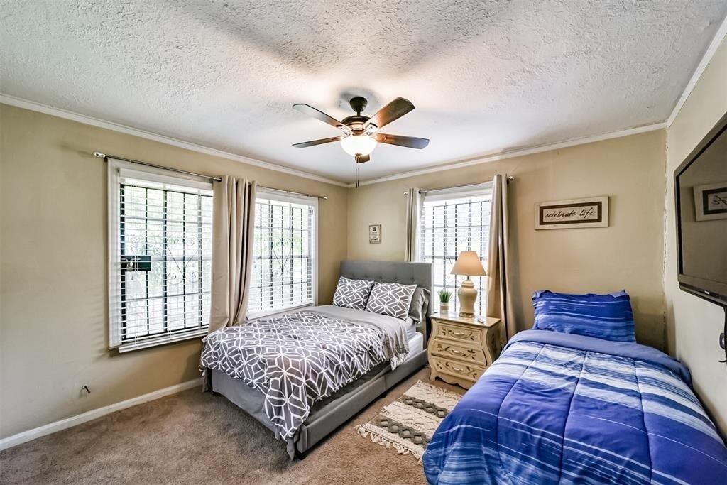3423 Ozark Street - Photo 16