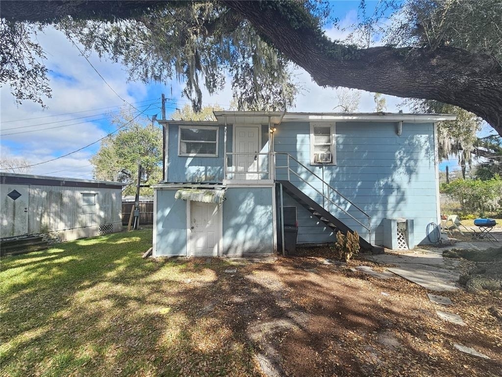 503 Longfellow Boulevard - Photo 0