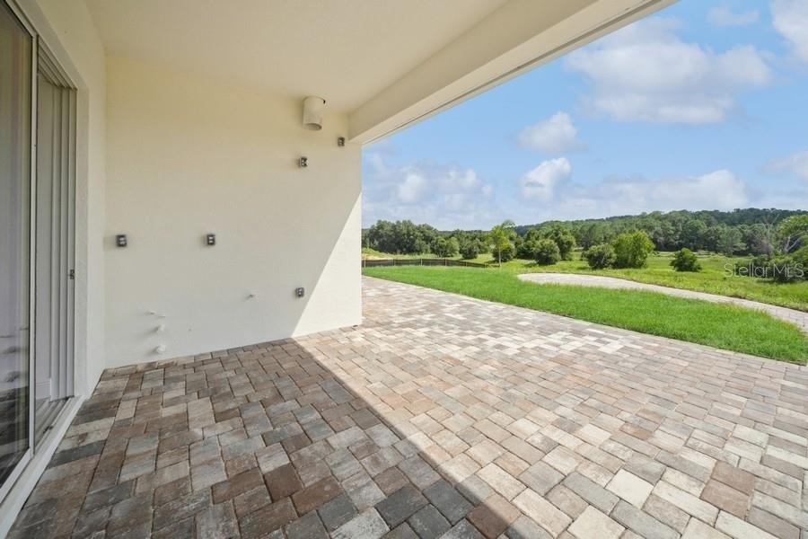 16029 Volterra Point - Photo 35