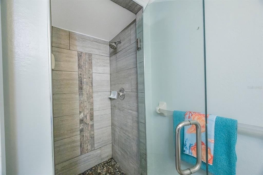1125 Pinellas Bayway S - Photo 30