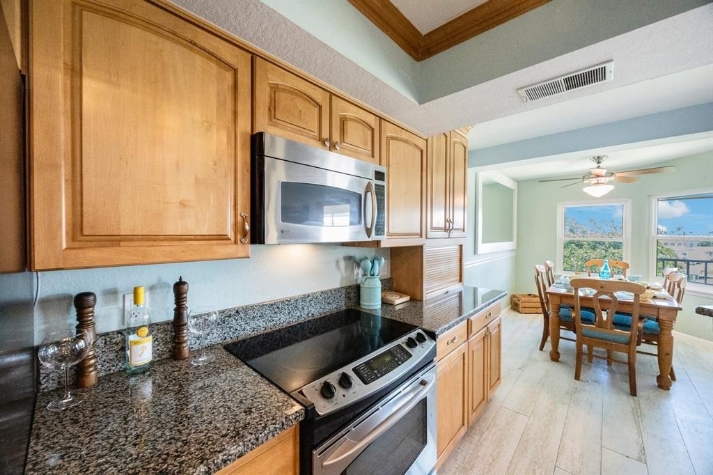 1125 Pinellas Bayway S - Photo 13