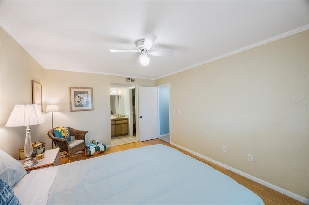 1125 Pinellas Bayway S - Photo 21