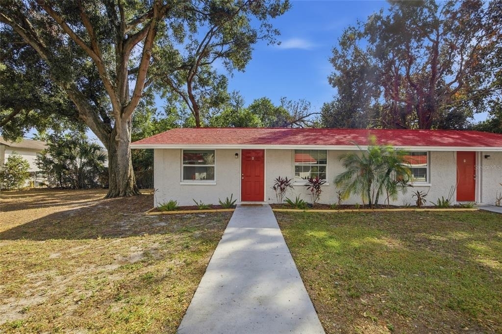 11733 N 12th Street - Photo 8