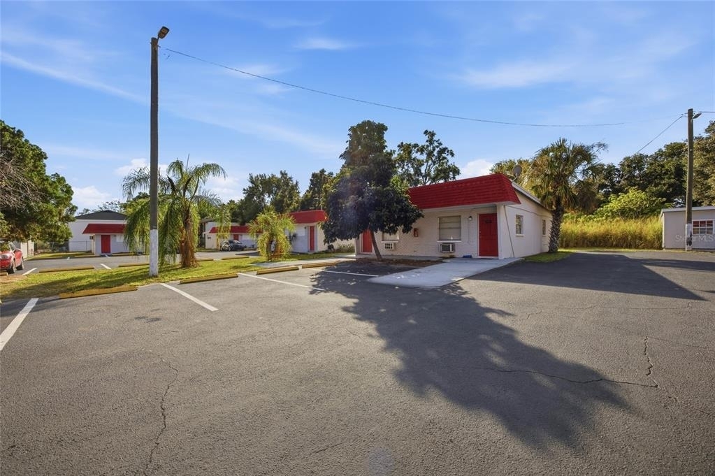 11733 N 12th Street - Photo 14