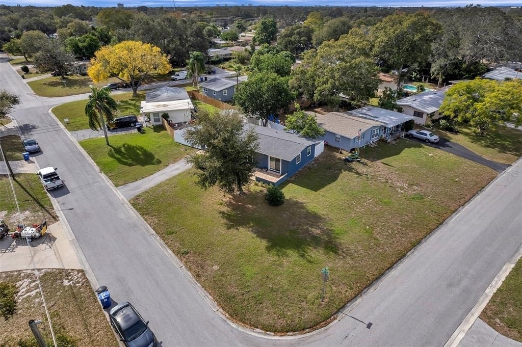 3230 51st Street N - Photo 49
