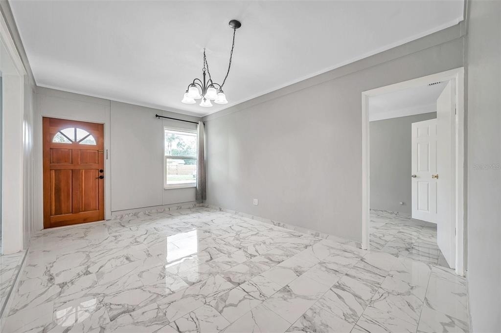 3230 51st Street N - Photo 4