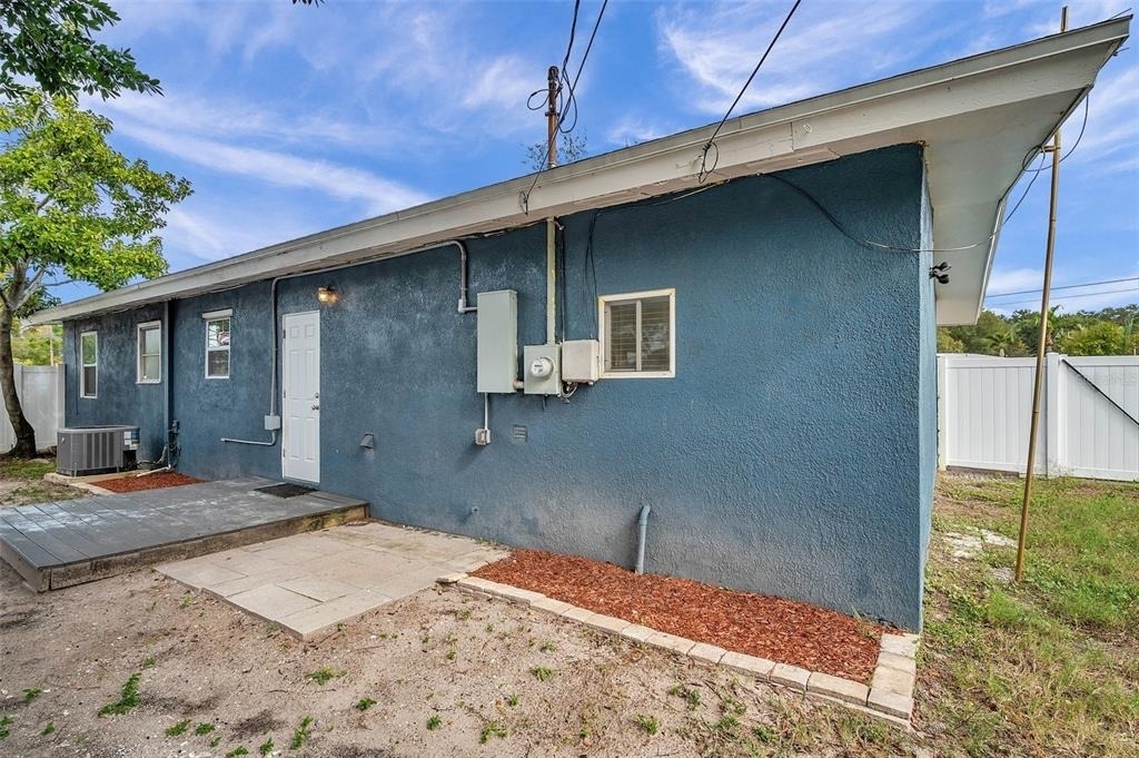3230 51st Street N - Photo 41